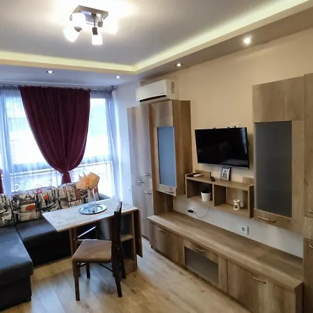 Luxury Neptune Center