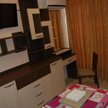 Luxury Neptune Center Апартаменти Варна