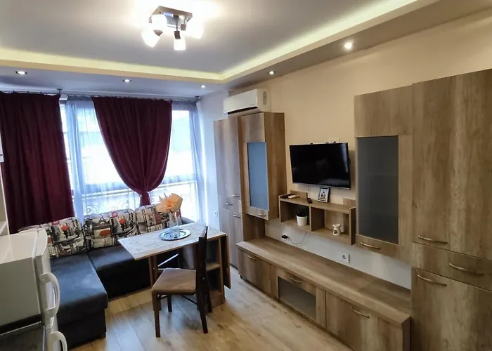 Luxury Neptune Center