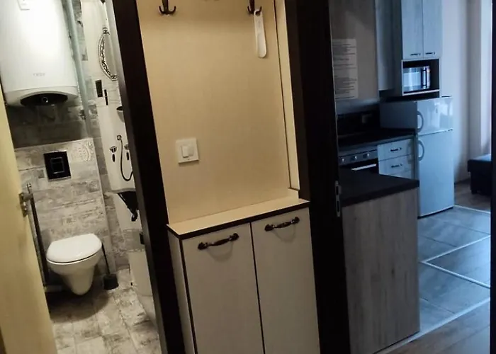 Luxury Neptune Center